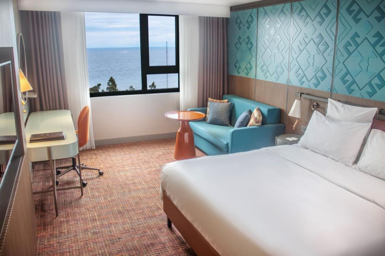 Mercure Trabzon Hotel Exterior foto A room at the hotel